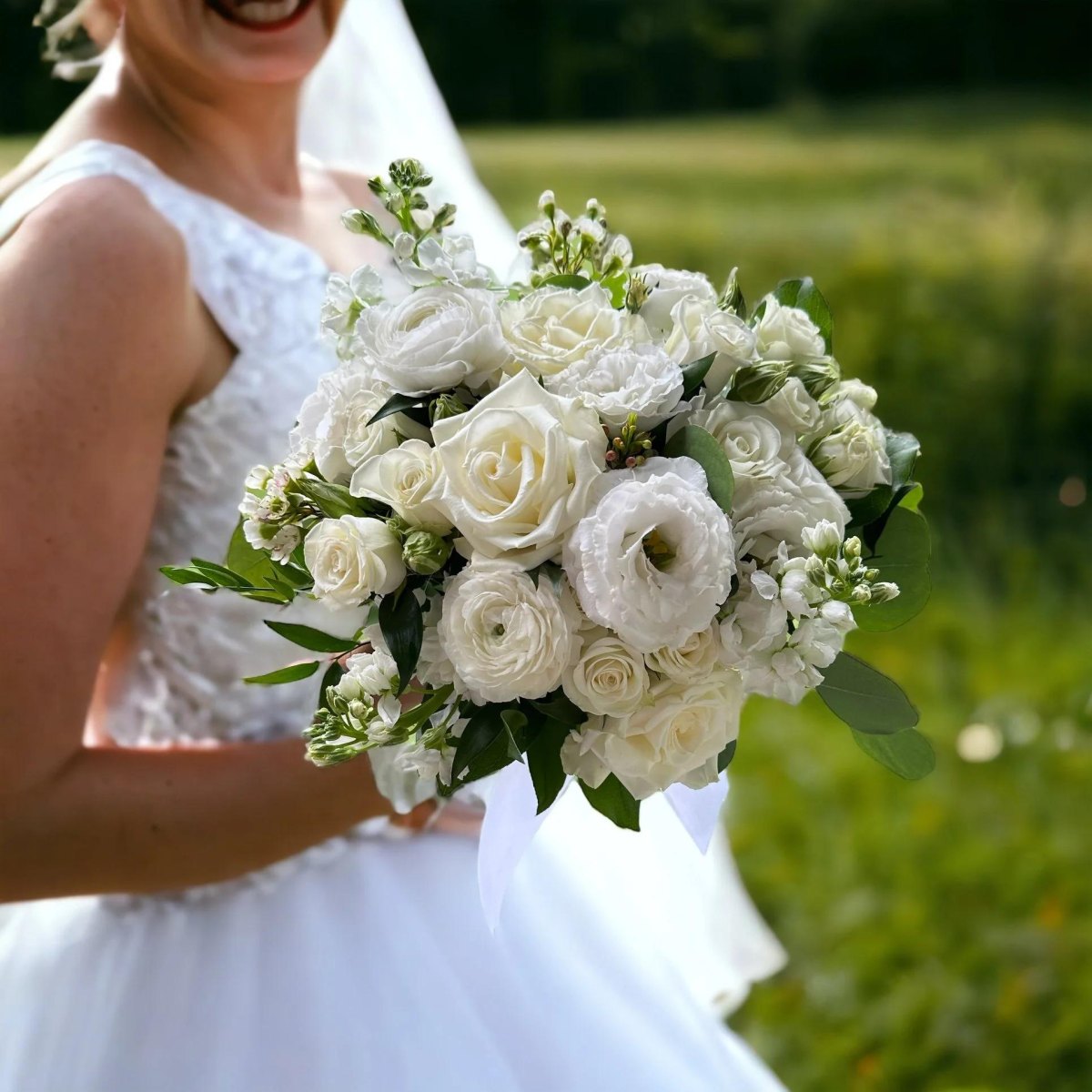 Winter Wedding Bouquet Ideas for a Snowy Dream Day