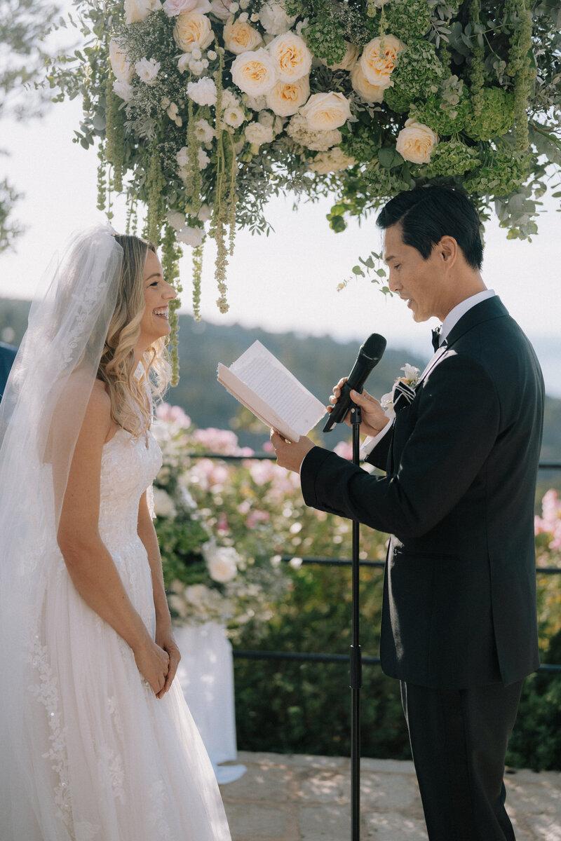 12 Bride Vow Speech Examples For A Heartfelt Wedding Moment